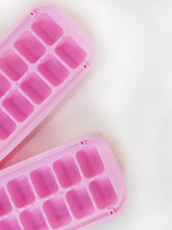 KTC10 Frosty Pack of 2 Ice Cubes Tray (14 Cubes) Pink