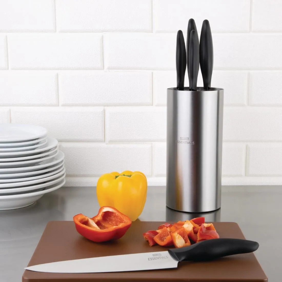 Nisbets Essentials Knife Block and Knives Set - DA083